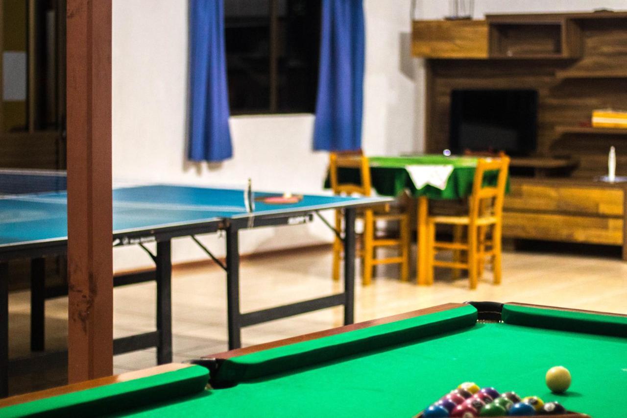 Hotel Vila Dos Alpes Treze Tílias Екстериор снимка
