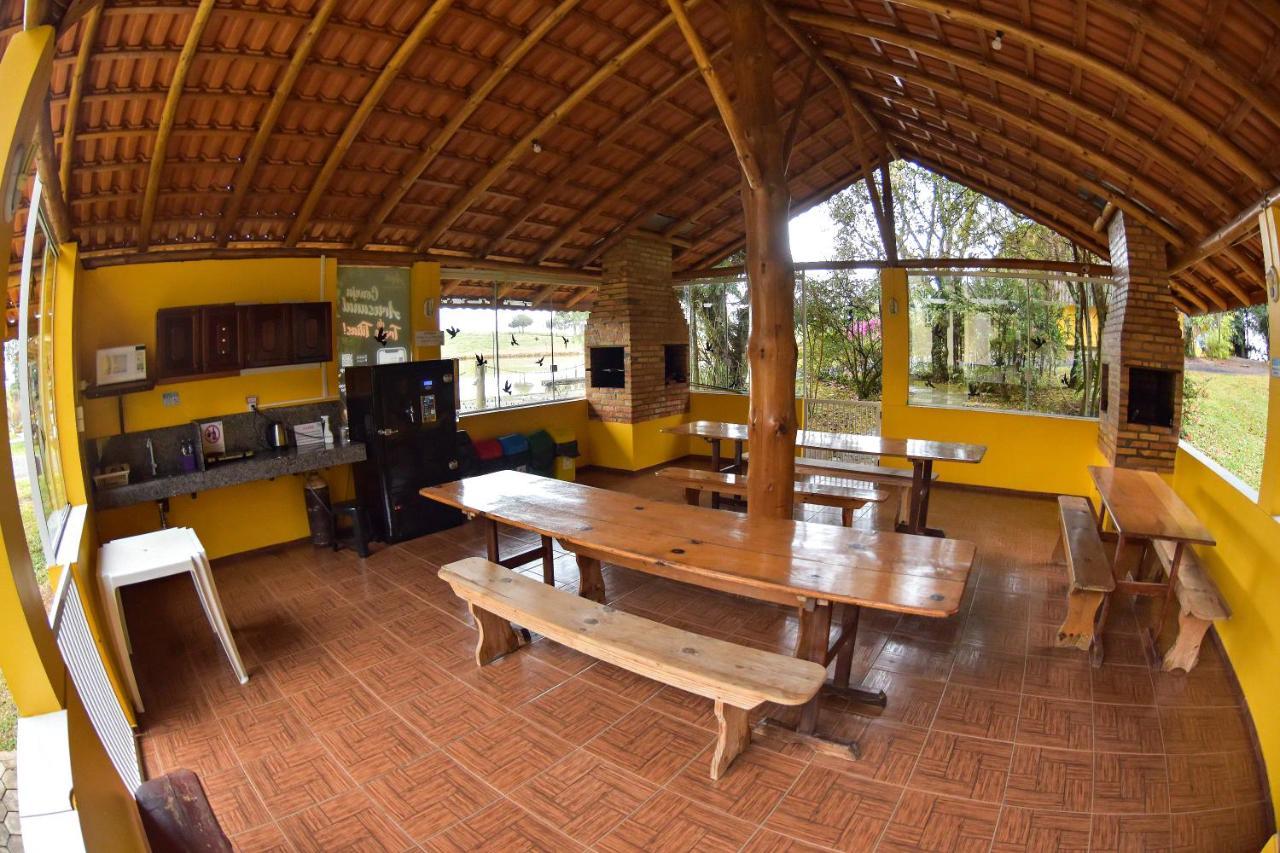 Hotel Vila Dos Alpes Treze Tílias Екстериор снимка