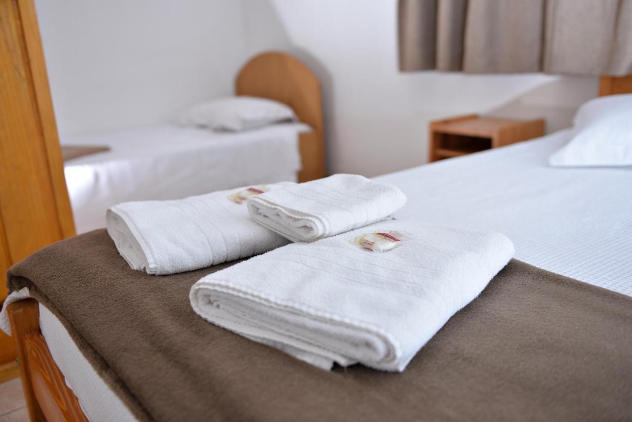 Hotel Vila Dos Alpes Treze Tílias Екстериор снимка