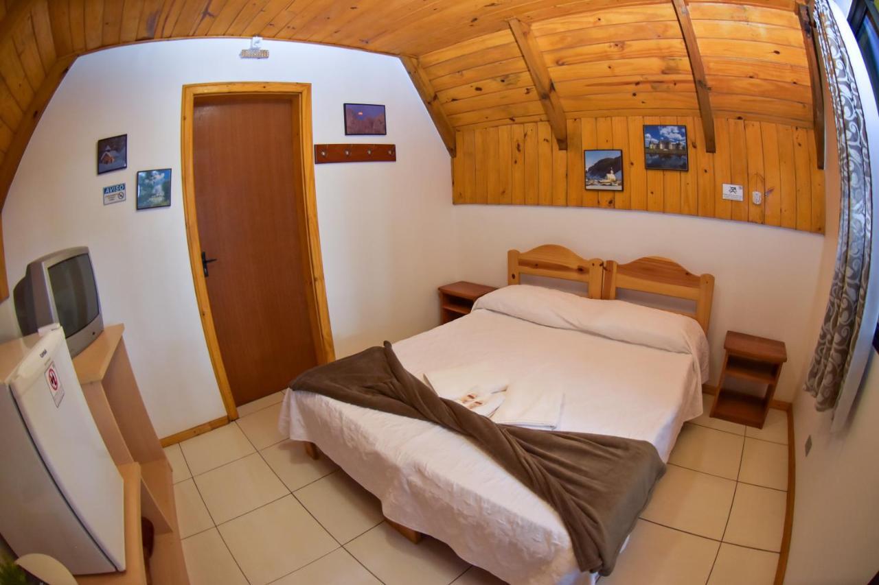 Hotel Vila Dos Alpes Treze Tílias Екстериор снимка